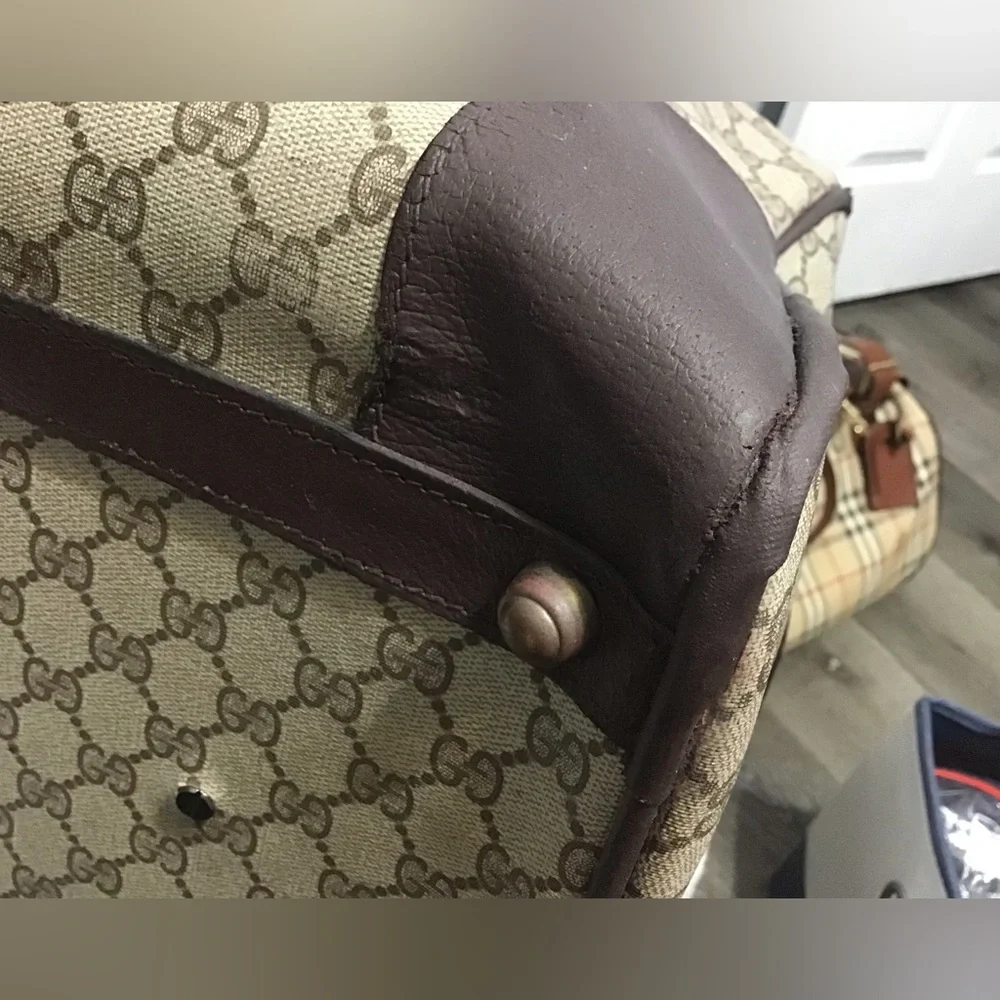 Gucci Travel Bags - Picture 15 of 16